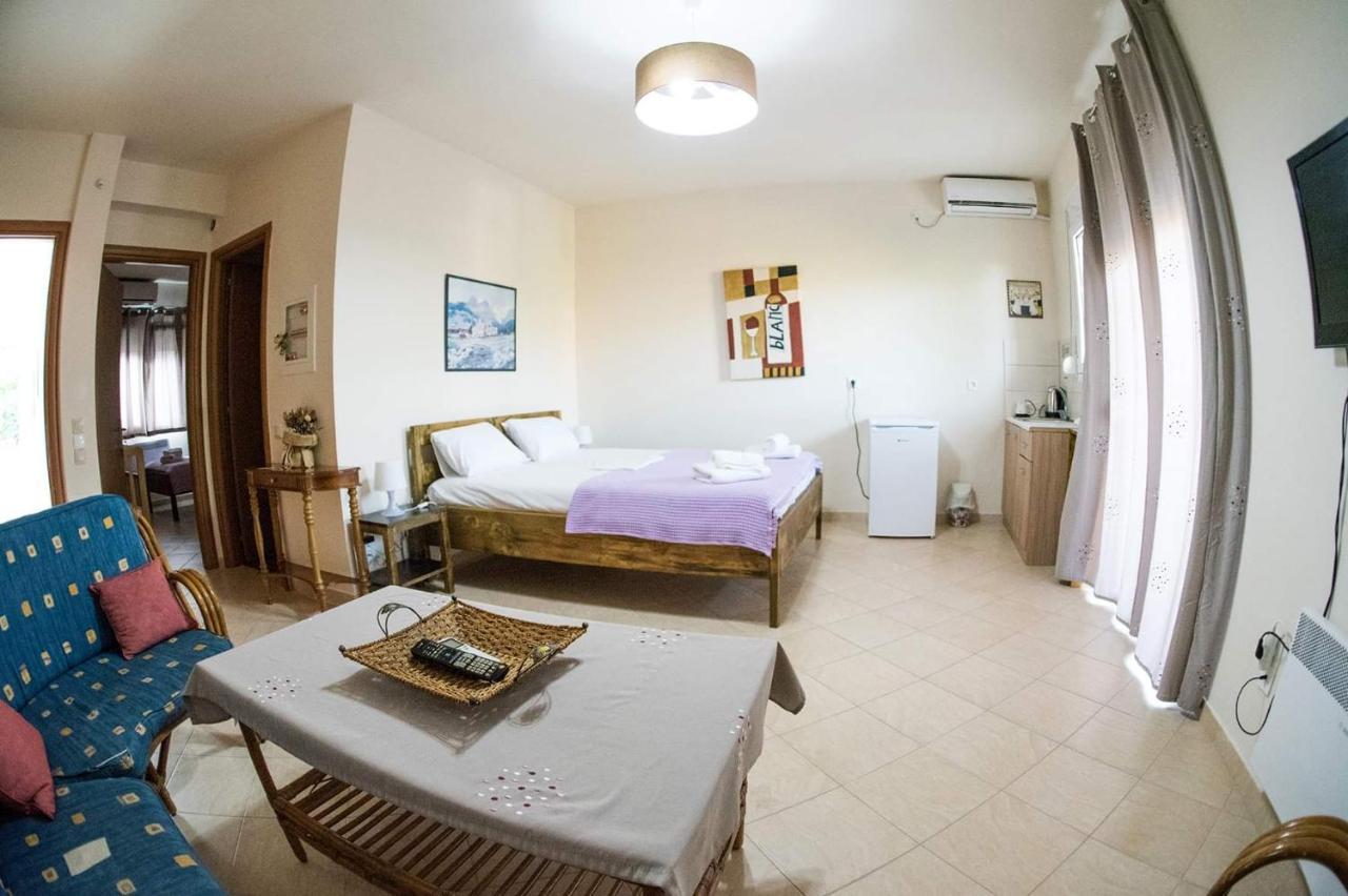 Agrelia Apartment ภายนอก รูปภาพ