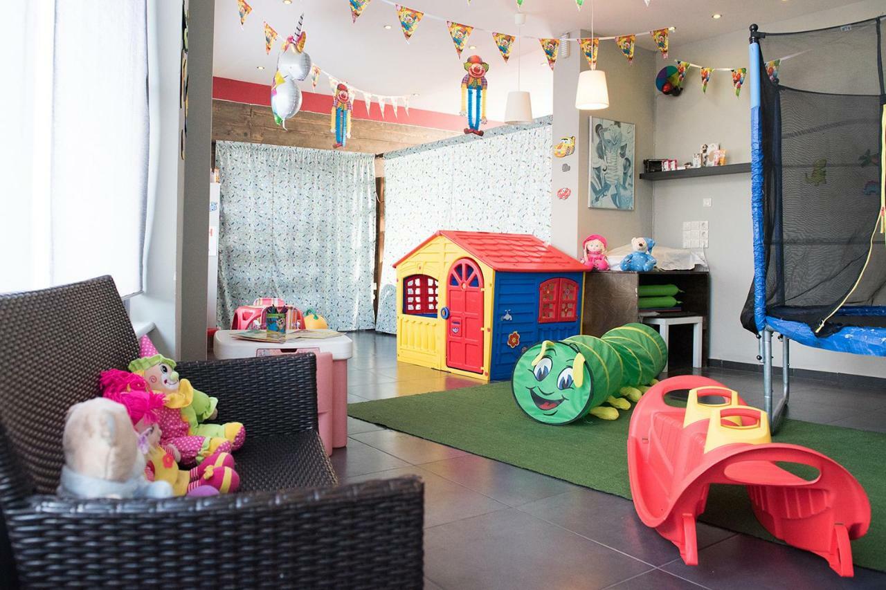 Agrelia Apartment ภายนอก รูปภาพ